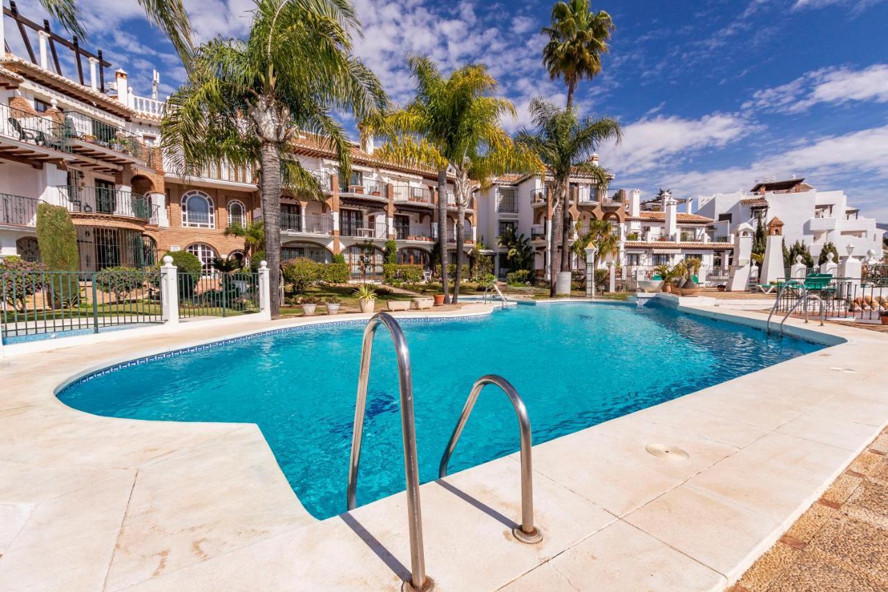 Sanders Golf - Lovely Two-Bedroom Apartment With Shared Pool Михас-Коста Экстерьер фото